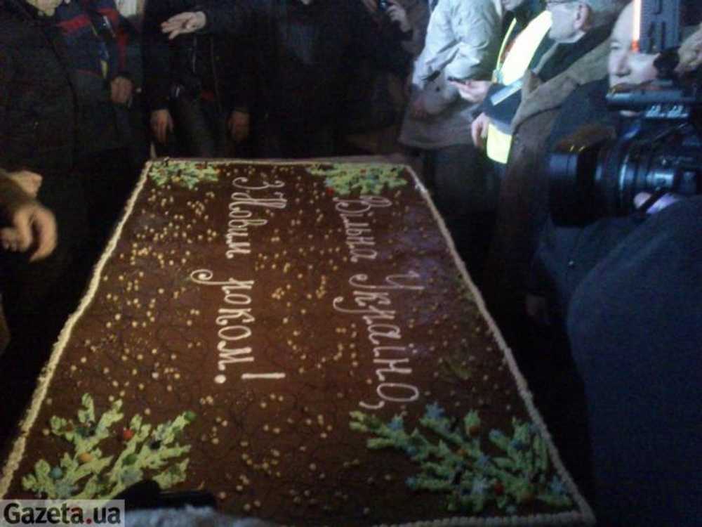 В новогоднюю ночь Майдан посетили 2&nbsp;млн человек
